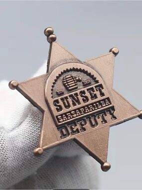 Fallout New Vegas Video Gaming Collectible Pin NEW Games Jewelry Toys Xbox PC